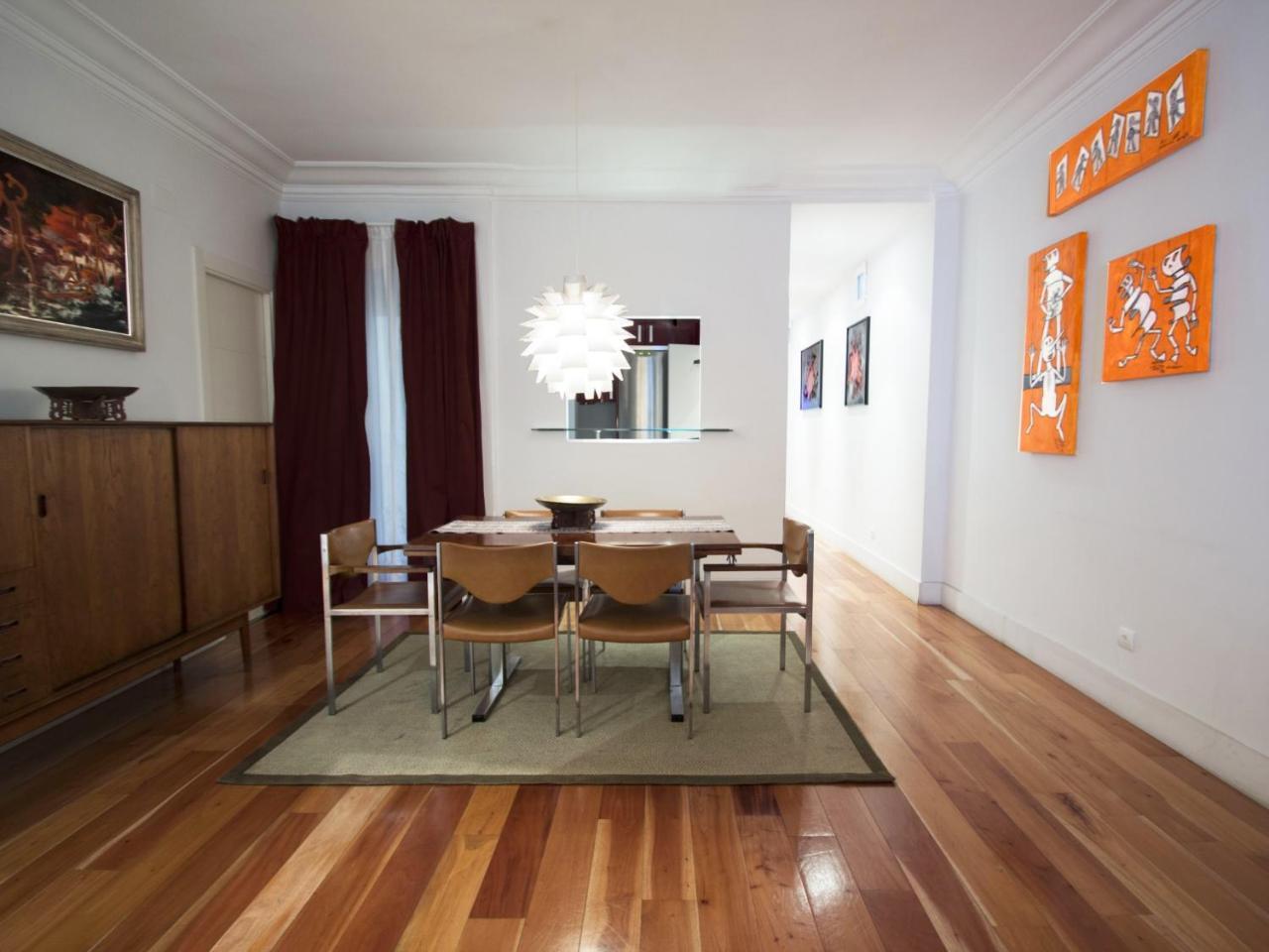Apartment General Pardinas, 82 *